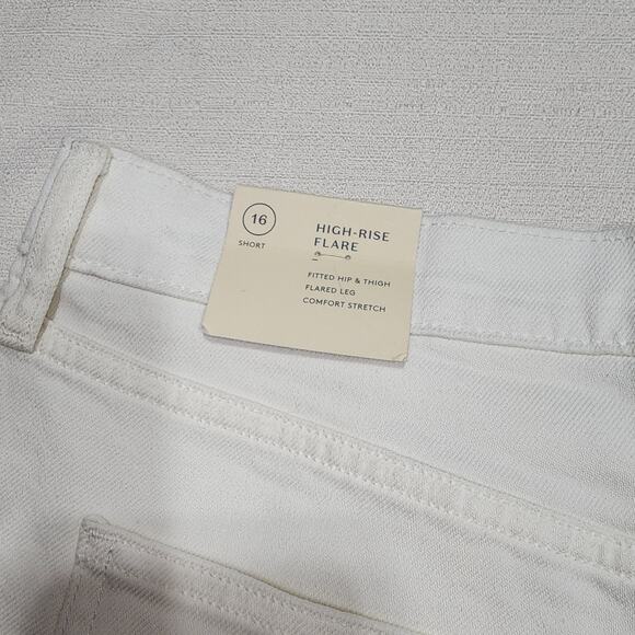 Universal thread high rise flair leg jeans W34''x  L42'' - Picture 9 of 9